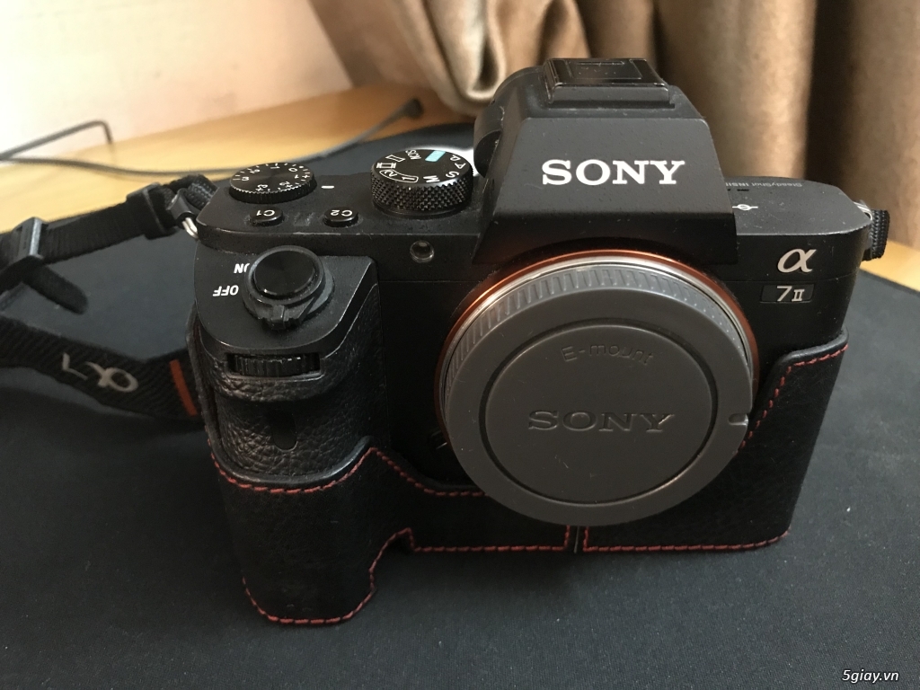 Cần bán body sony A7ii - 1