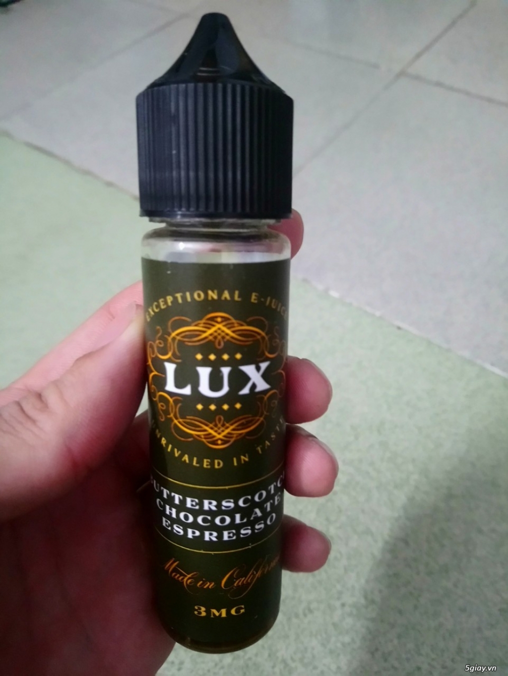 Cần Pass lại vài chai EJuice Vape của USA có chứng nhận FDA 5giay