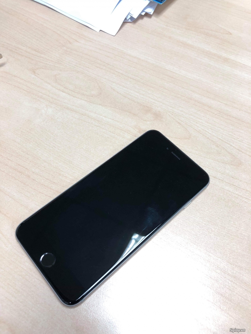 Cần bán 6plus đen 16GB quốc tế - 2