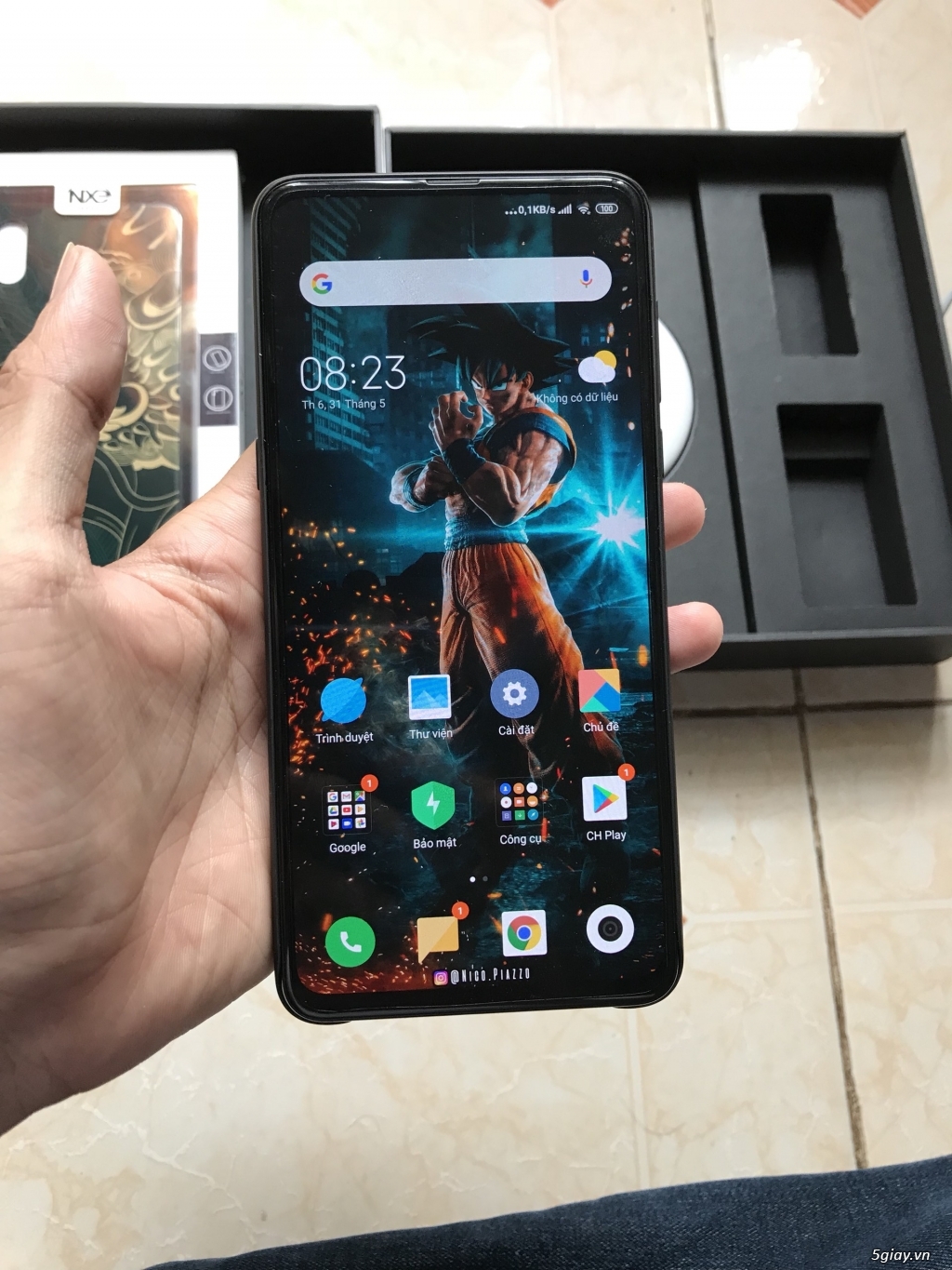 Xiaomi Mix 3 fullbox chính hãng Digiworld bảo hành đến giữa năm 2020 - 2