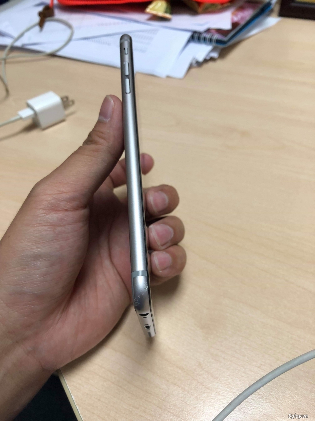 Cần bán 6plus đen 16GB quốc tế