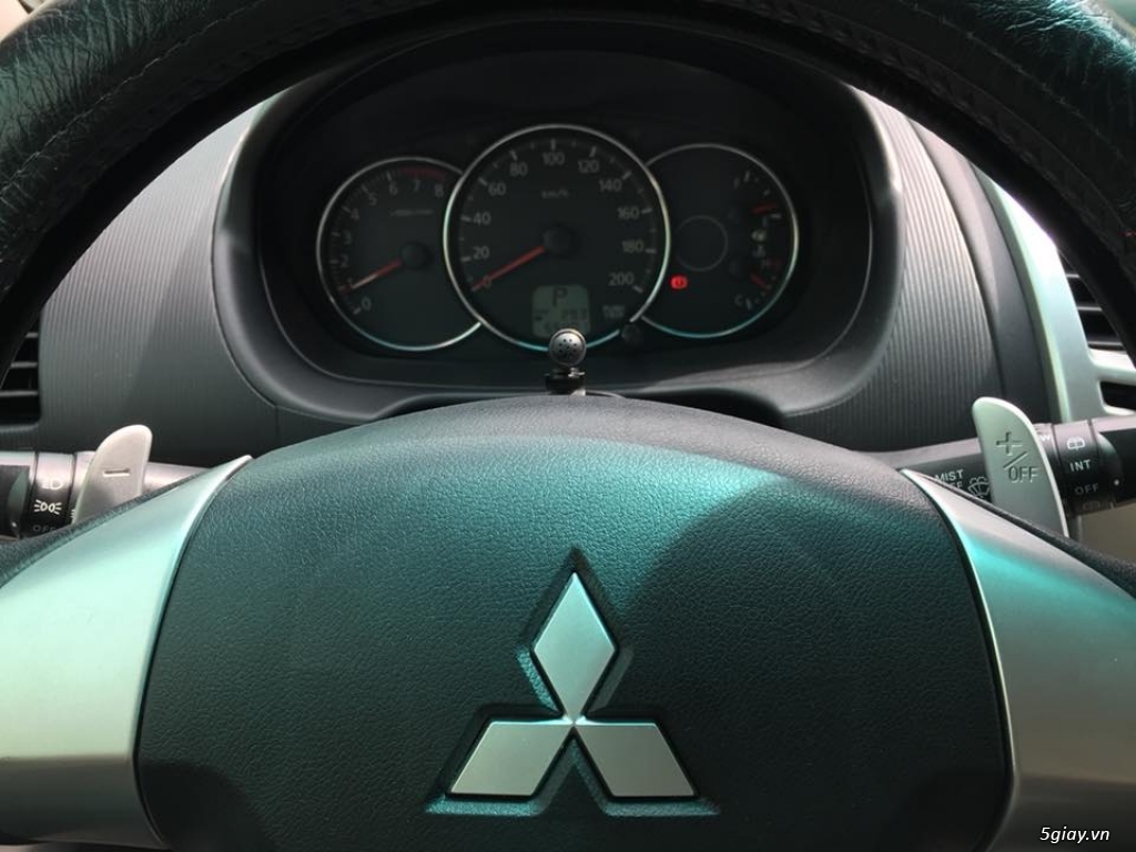 Bán xe Mitsubishi Pajero Sport 2016, số tự động, máy xăng 7 chỗ. - 9