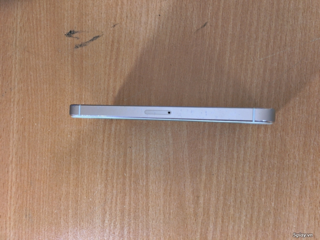 Apple iPhone 5S 16 GB vàng zin all pin trâu - 4