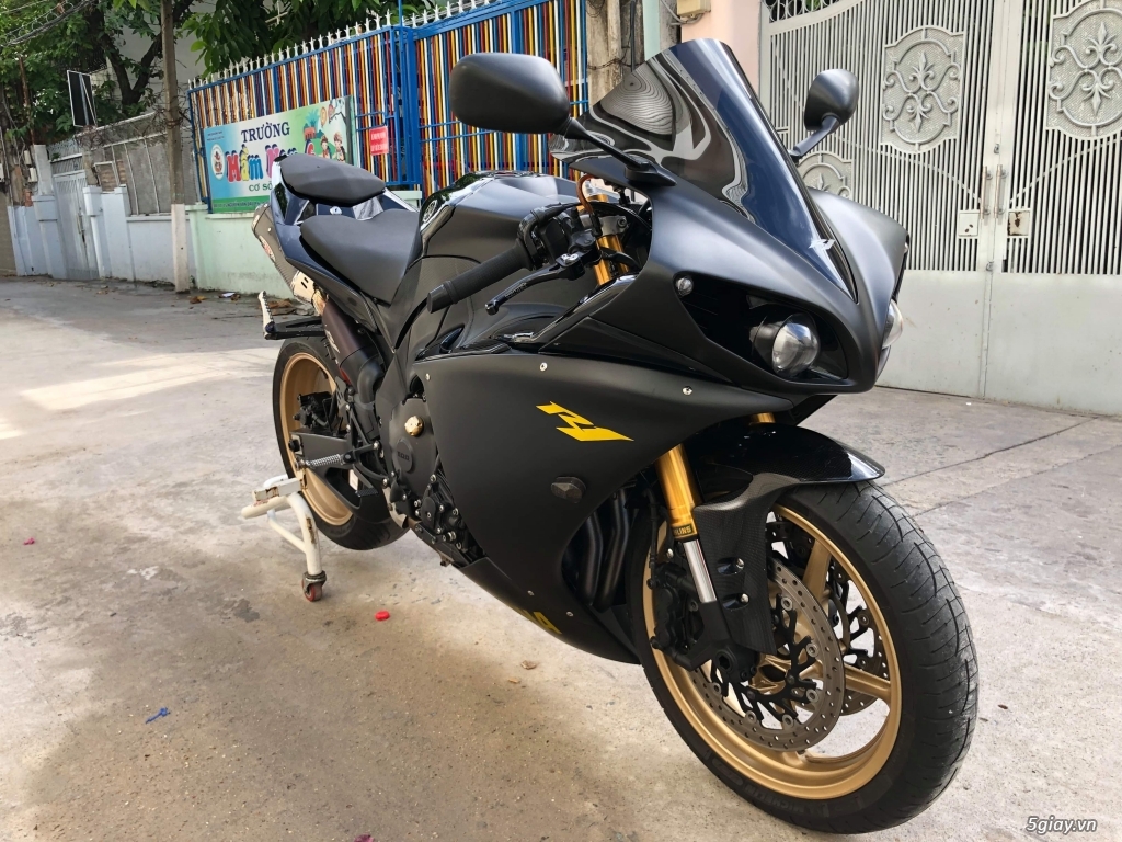 yamaha r1 2009 crossplane