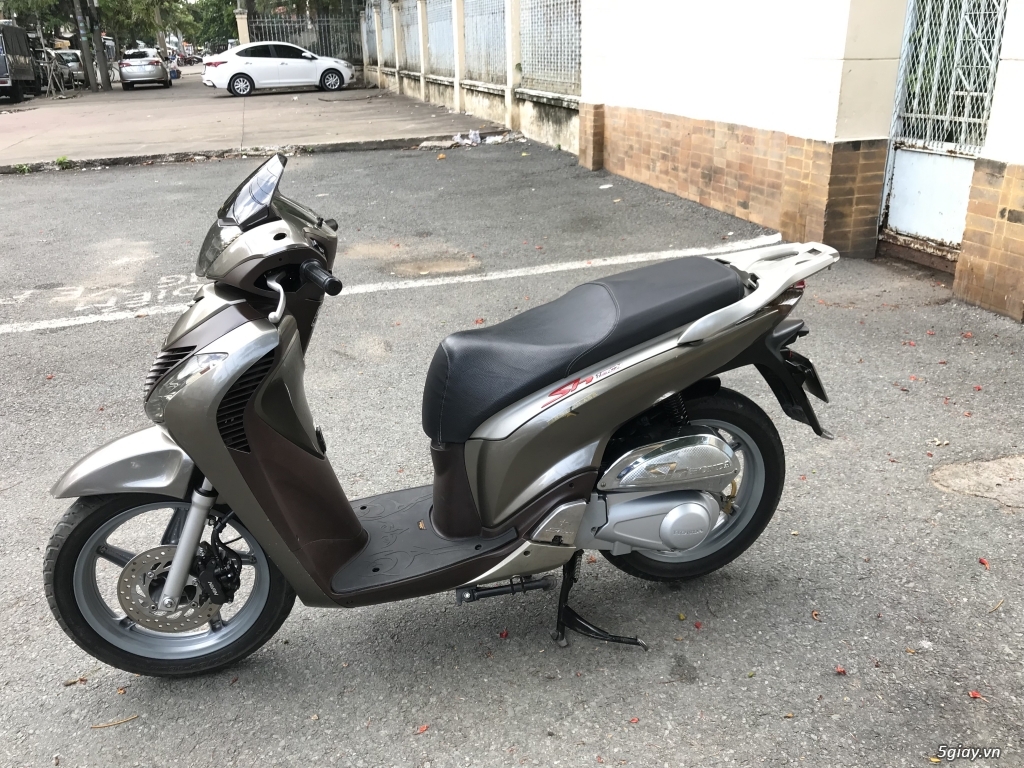 Sh ý firstclass xe keng bs đẹp