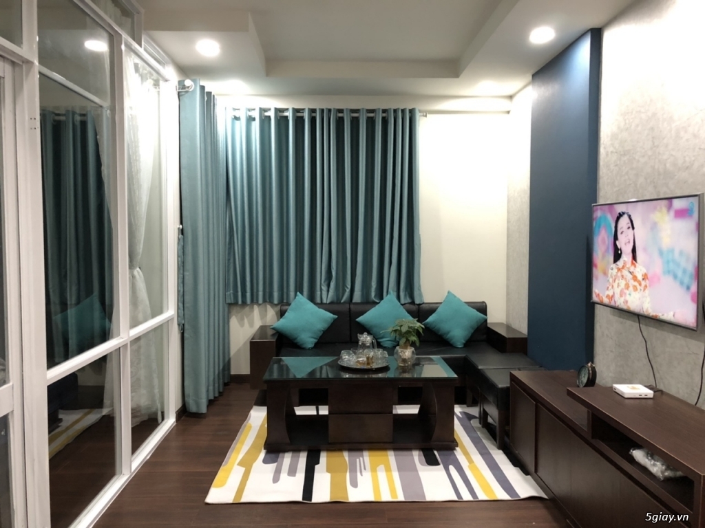 Những mẫu sofa gỗ nệm đẹp sang trọng - 2