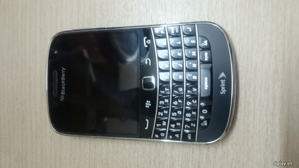 Blackberry Bold 9900 - 3