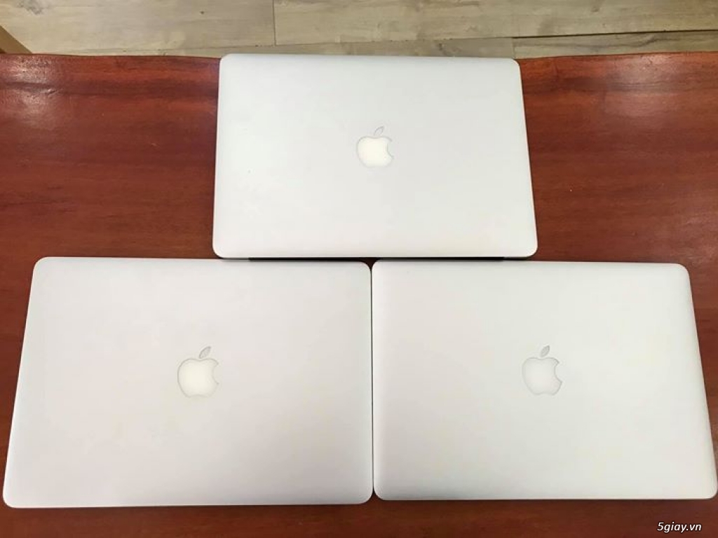Nhiều Macbook Air 2015