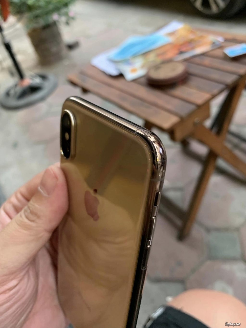 Cần bán iphone Xs Max 64gb Gold bản quốc tế hàng FPT - 3