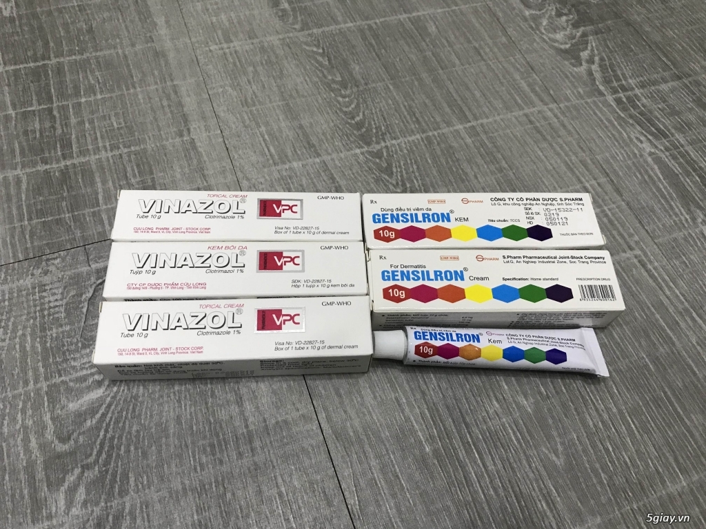 Lên sàn 1 cài áo nữ hình ong tặng kèm 6 tuýp kem trị nấm da ET 23h00 17/06/19 - 1
