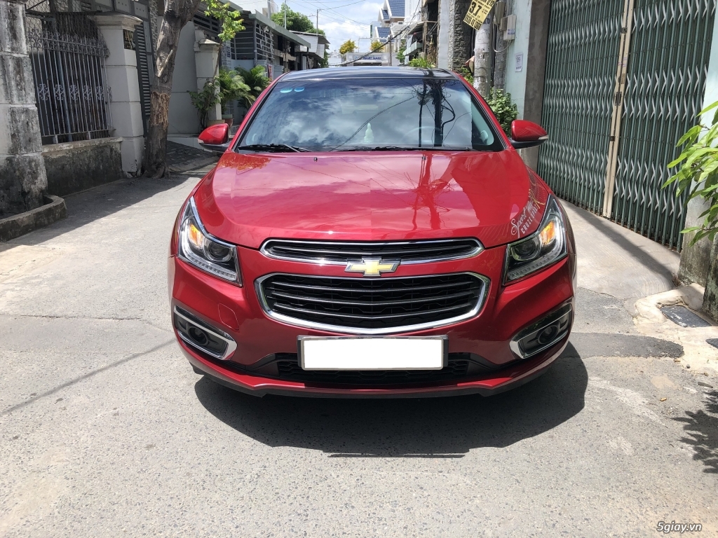 Chevrolet Cruze LTZ 2018 màu đỏ mâm đen, bstp chính chủ - 12