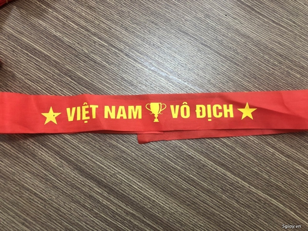 Băng rôn cỗ vũ - băng rôn đeo đầu cổ động bóng đá Việt Nam - 2