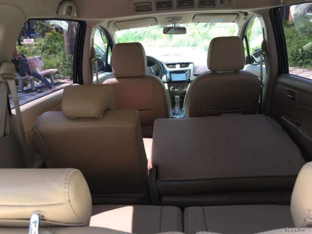 Cần bán xe Suzuki Ertiga 2016 số tự động màu xám titan - 6