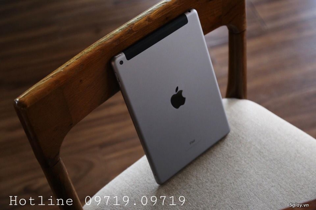 [HOT] - iPad 2018 Gen6 128gb GREY 4G zin đẹp BH Apple dài .. End 22h59 -21/6/2019 - 2