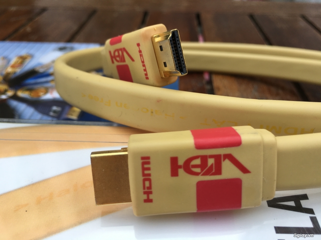 Bán Cáp HDMI Flat VAN DEN HUL The VDH - Digital A.V - 2