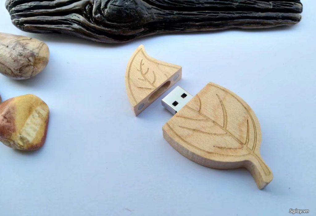 Quà tặng USB gỗ in LOGO cực đẹp, giá tốt - 1
