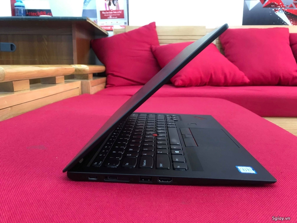 Lenovo ThinkPad X1 Carbon Gen 6 i7 8550U/ 16Gb/ SSD 512Gb/ 14FHD - 3