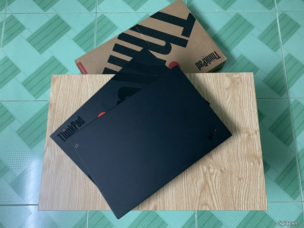 ThinkPad X1 Extreme 15,6”FHD i7-8850H 16GB 512GB - 1