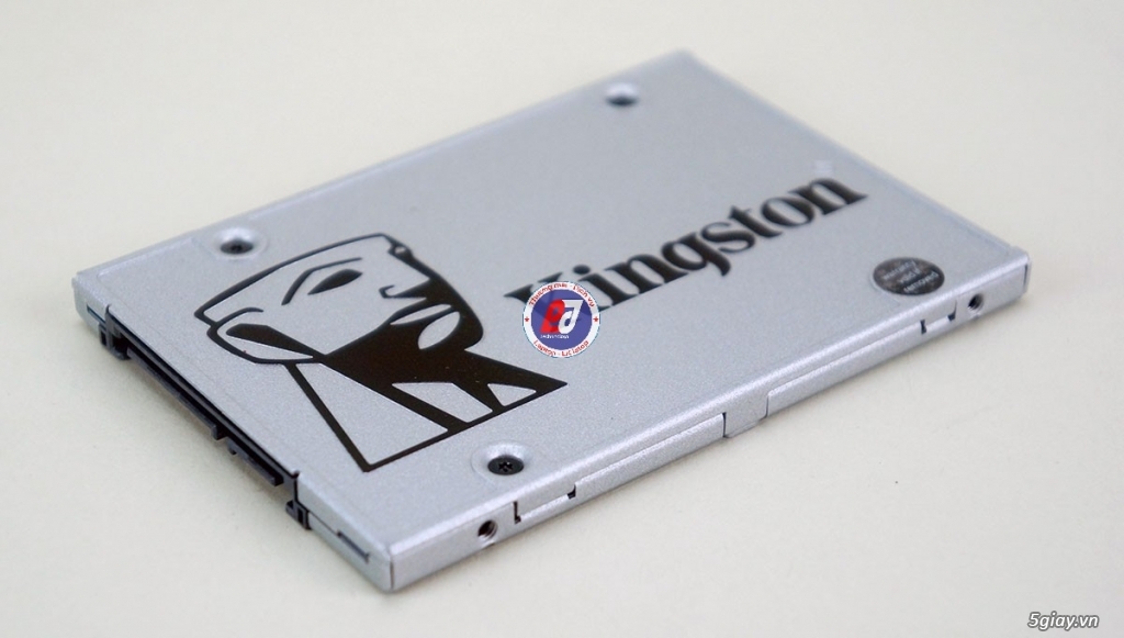 Ổ cứng SSD Kingston 240gb 715k - 1