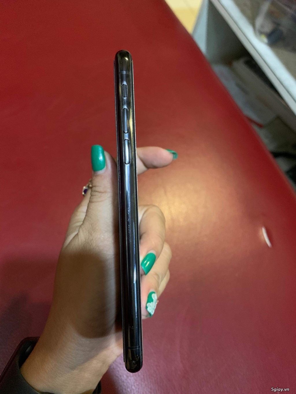 Iphone X quốc tế 64G like new full box - 2