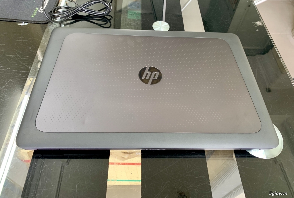 HP Zbook 15u G3 (I7-6600U, RAM 8GB, SSD256, VGA AMD-2GB 15.6 IN)