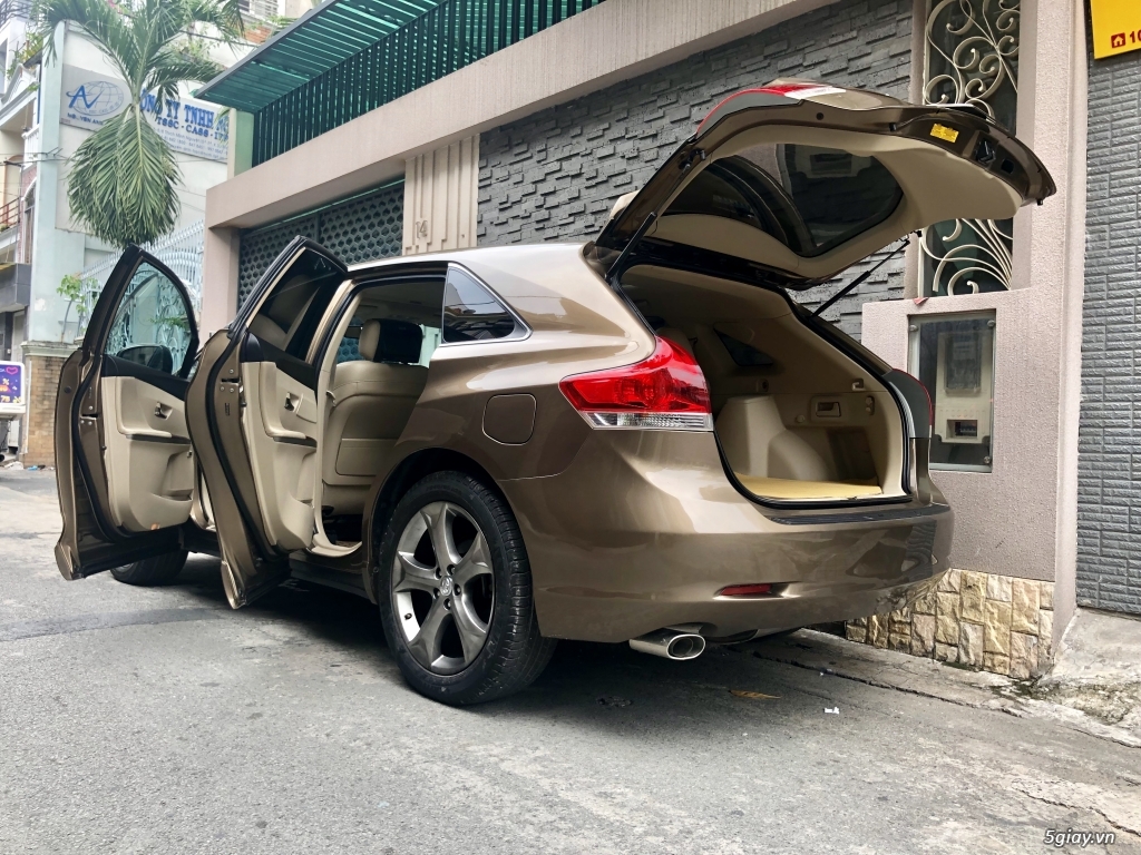 Venza 2010, tự động 3.5V6 màu cafe - 4