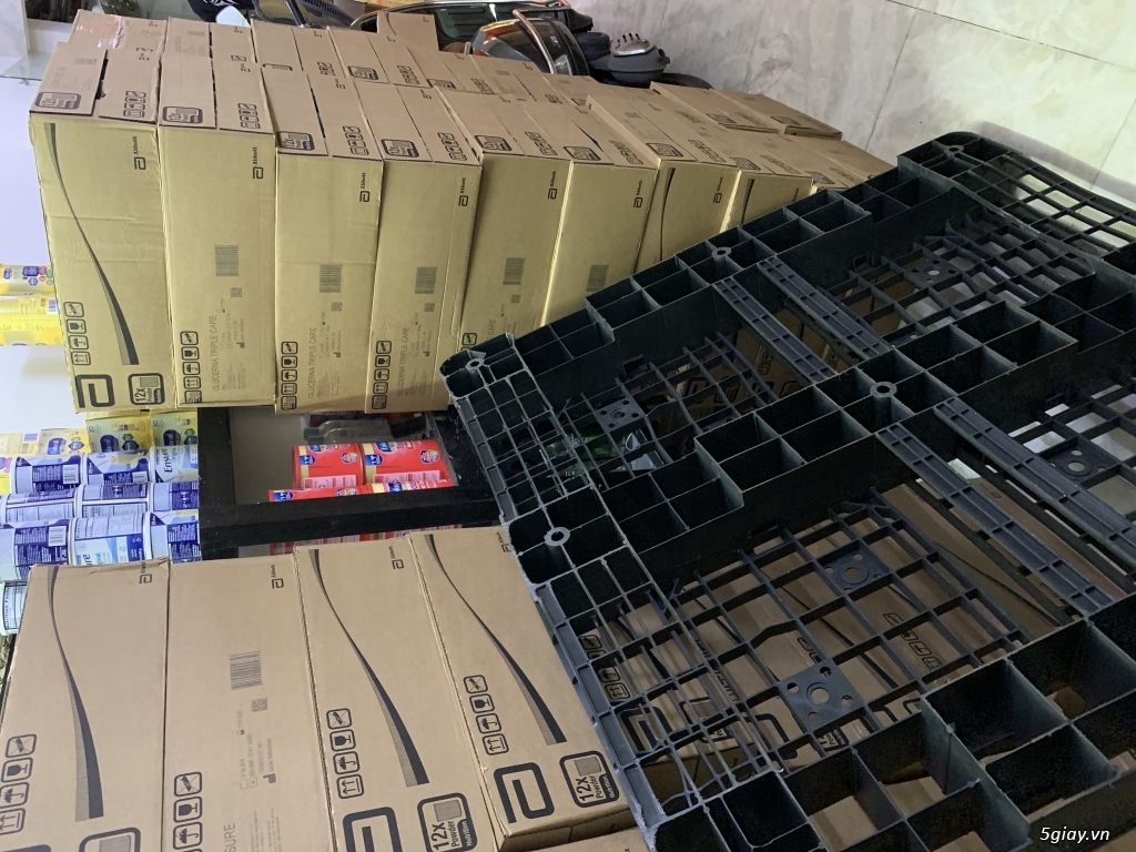 Cần bán vài tấm Palet lót hàng - 4