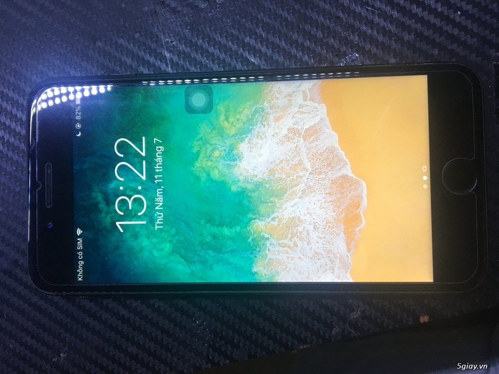 Cây 7 plus màu đen 128g qte kvt - 3