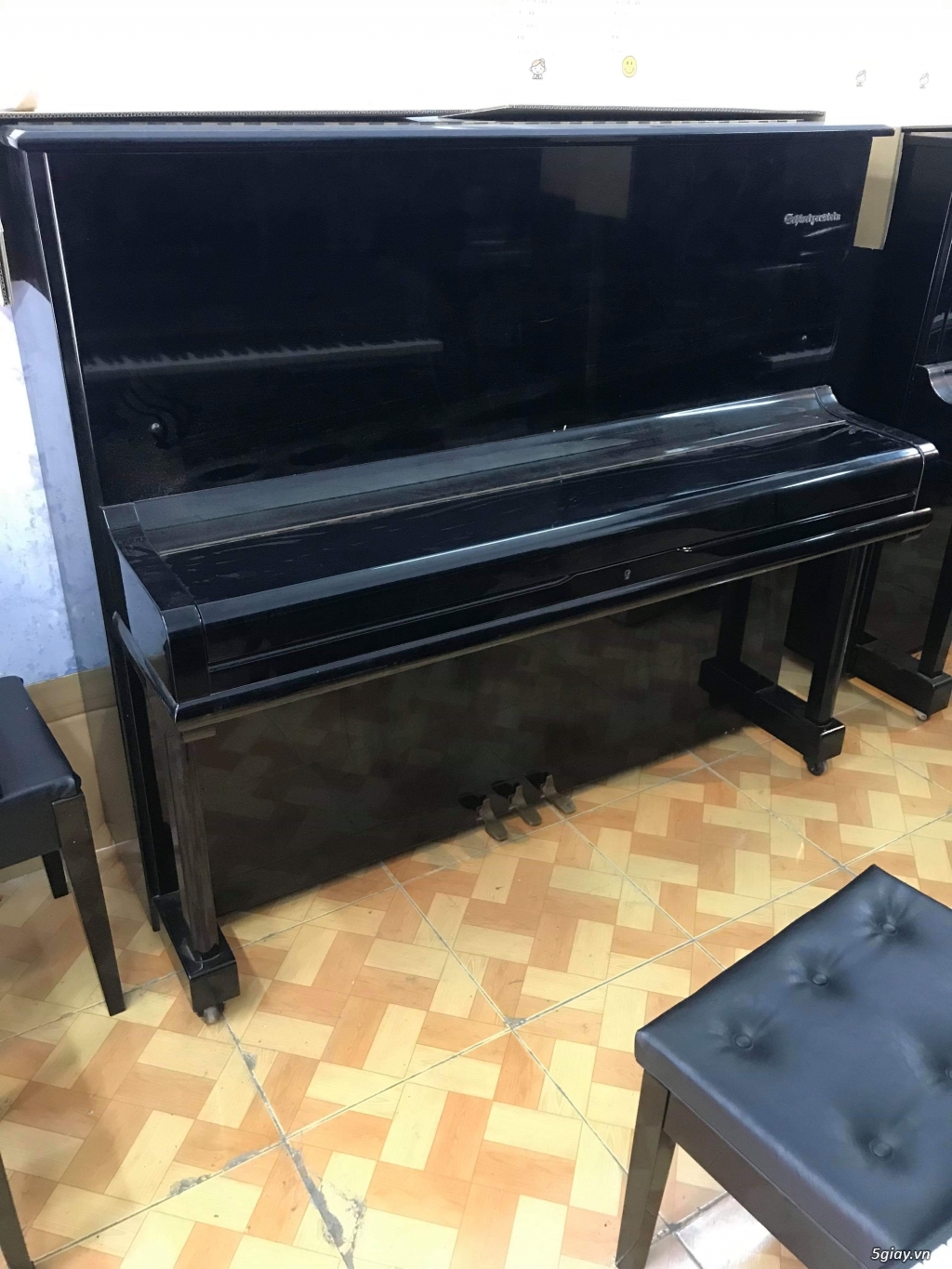 HCM - Thanh lý 1 em piano Schweizerstein 99%