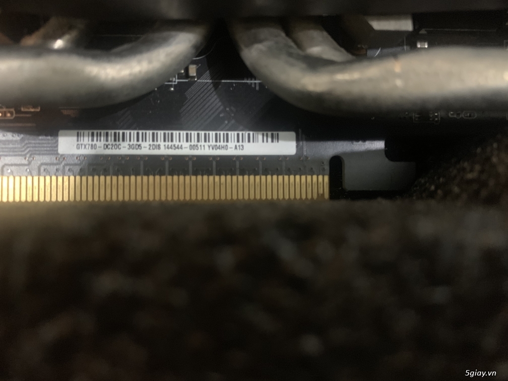 Cần bán 1 Vga asus 780 oc full box