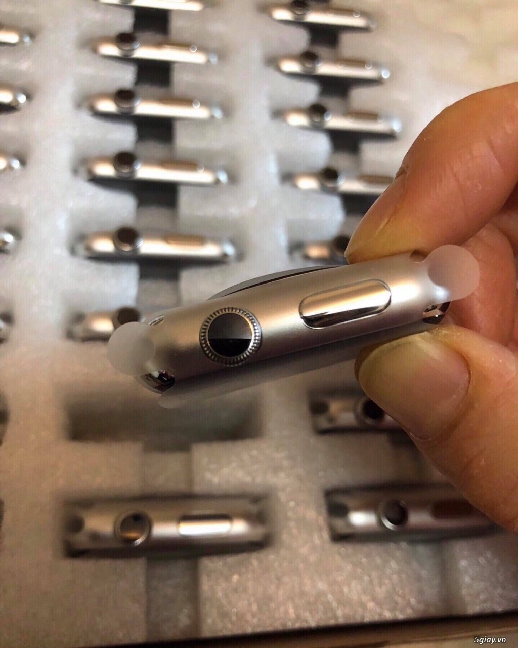 Cần apple watch thép - 1