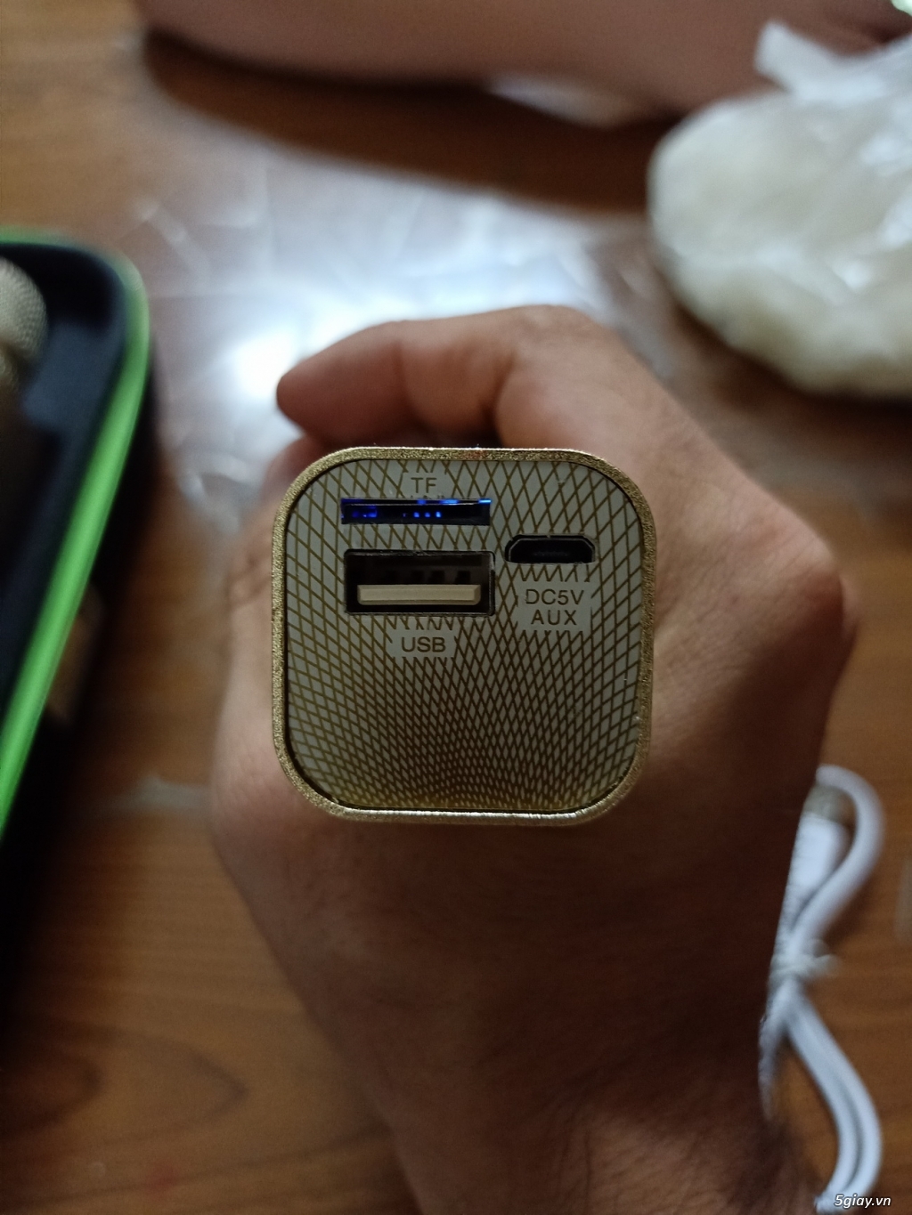 Loa Bluetooth 10W và 2 micro karaoke Bluetooth End 23h - 19/7/2019 - 12