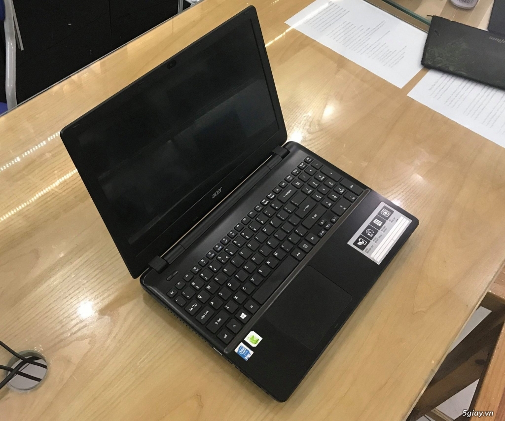 Laptop Acer Aspire E5 572G 56PV