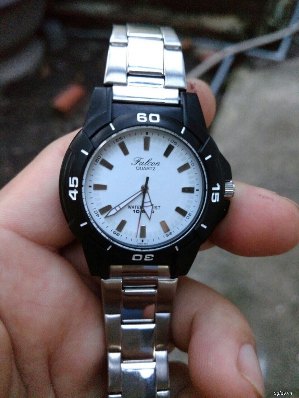 Đồng hồ hiệu Q&Q - 1