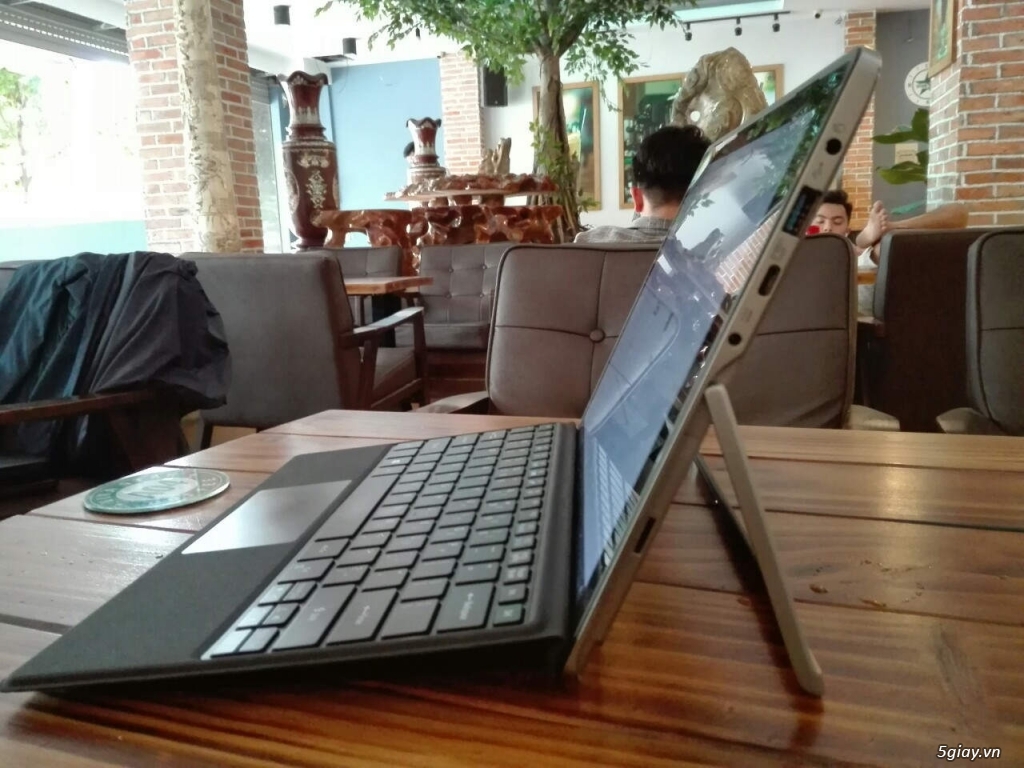 Dư dùng bán nhanh Acer Switch Alpha 12 cảm ứng i3 6100U 4G SSD128 rẻ - 1
