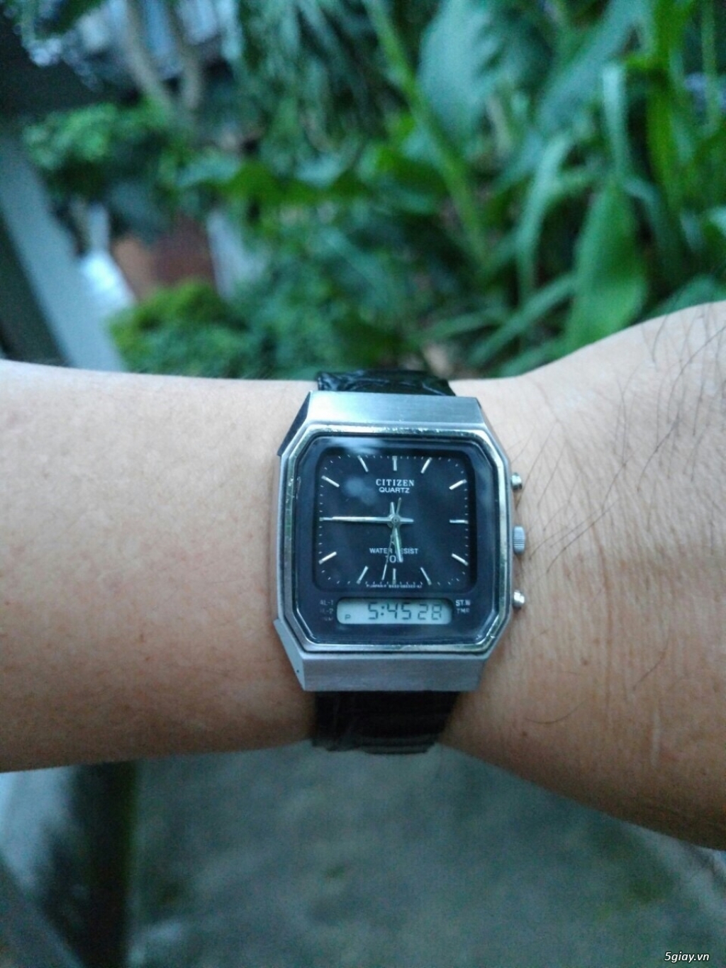 Đồng hồ Citizen 2 máy - 1