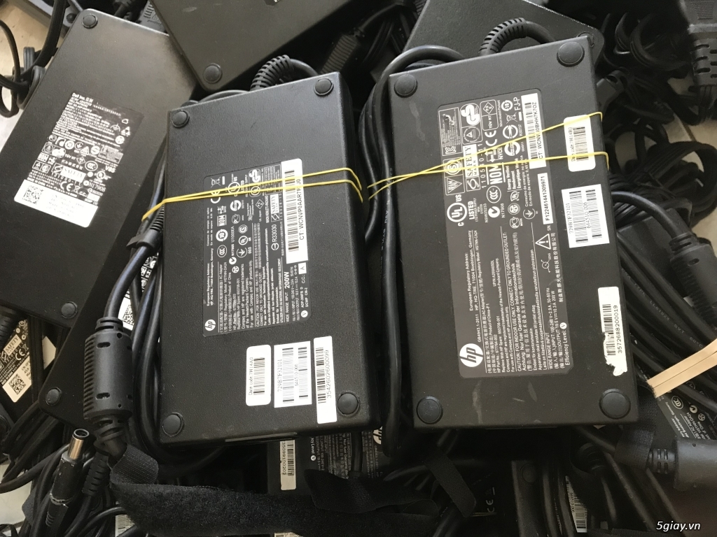 Sạc Laptop máy trạm dùng cho Dell M6800 và HP Zbook