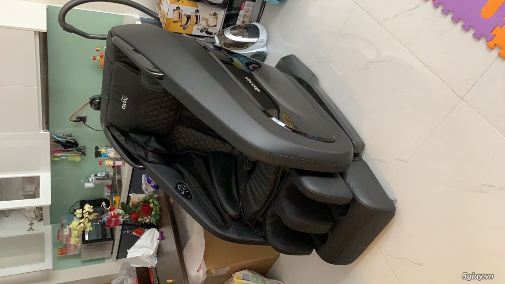 Cần bán: Ghế massage OKIA eBlack Knight
