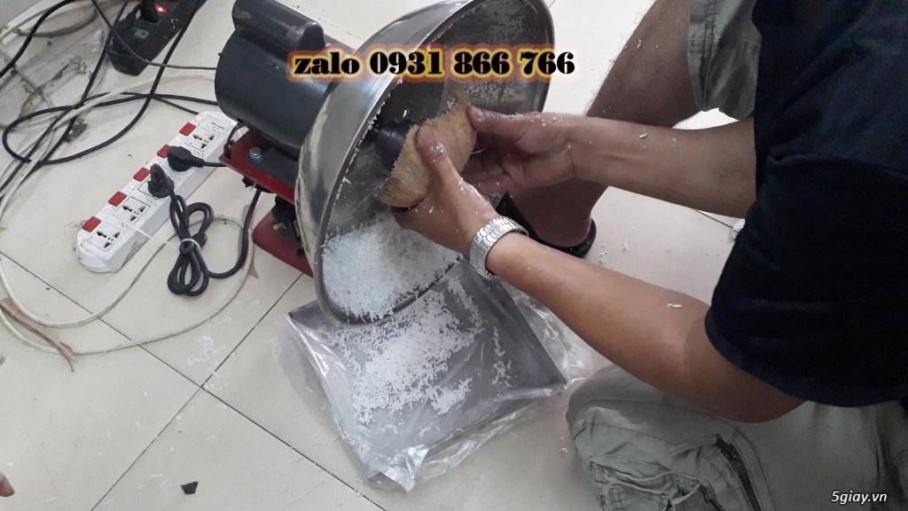 MÁY NẠO CƠM DỪA