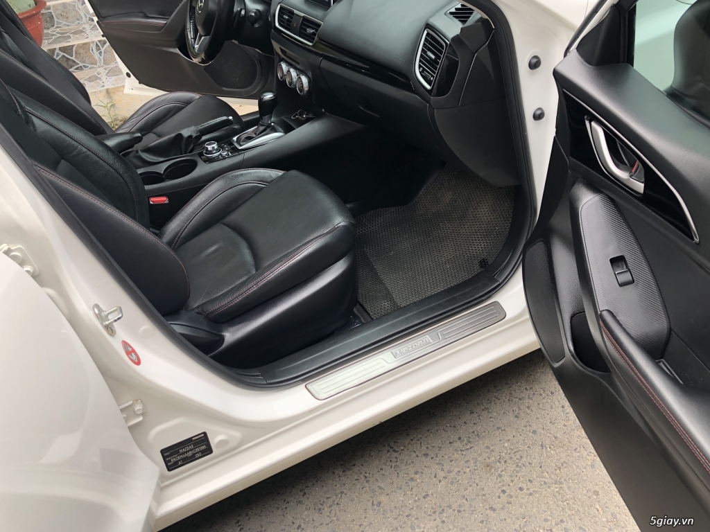 Bán Mazda 3 tự động 2018 màu trắng bản full rất ít đi. - 7