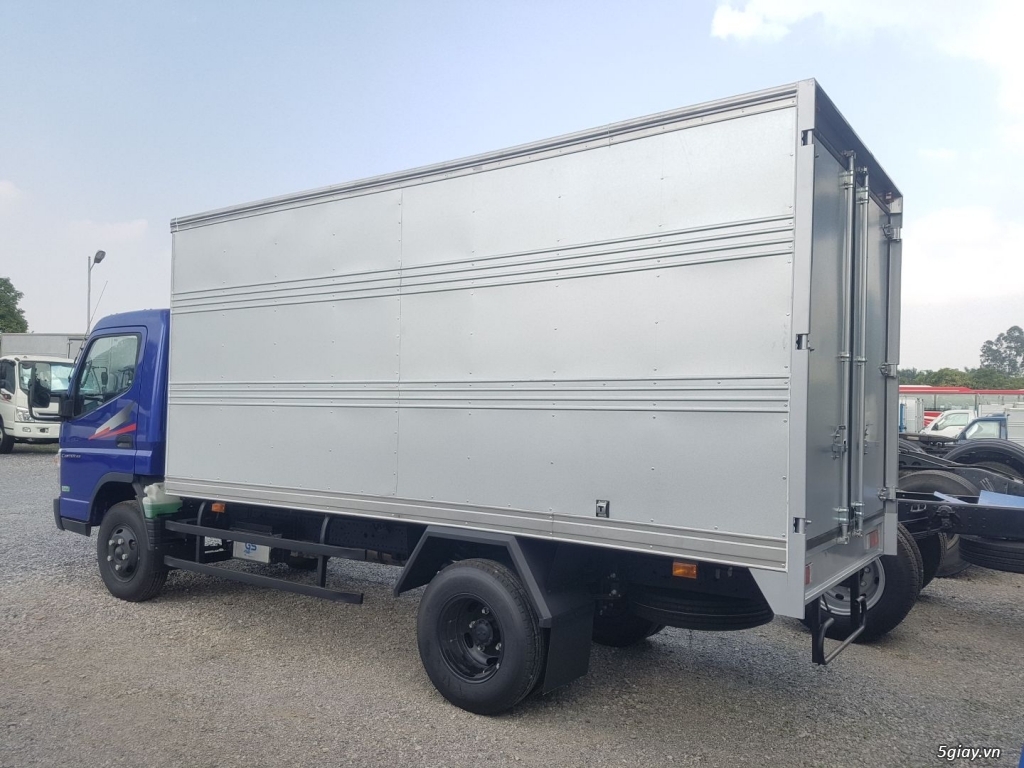 XE TẢI NHẬT BẢN MISUBISHI FUSO CANTER 6.4 TẢI TRỌNG 3.4T TRẢ GÓP 80% - 1