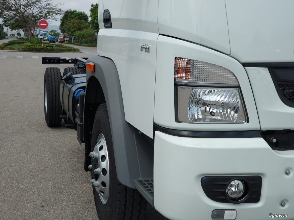 Bán xe tải MISUBISHI FUSO 10.4R - 6 tấn trả góp 80% - 2