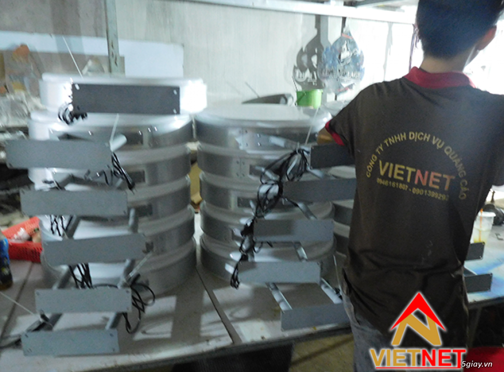 Qc VietNet cung cấp sỉ hộp đèn mica hút nổi giá tốt trên toàn quốc - 13