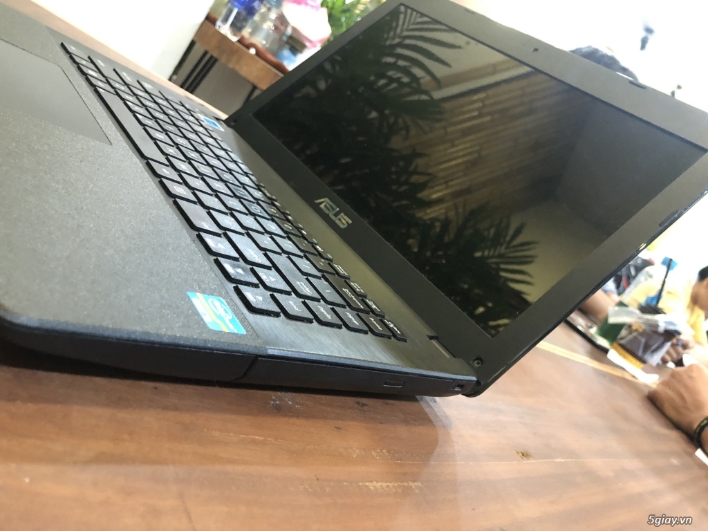 Laptop Asus X451CA (Core i3-3217U, RAM 4GB, HDD 320GB, Intel HD - 1