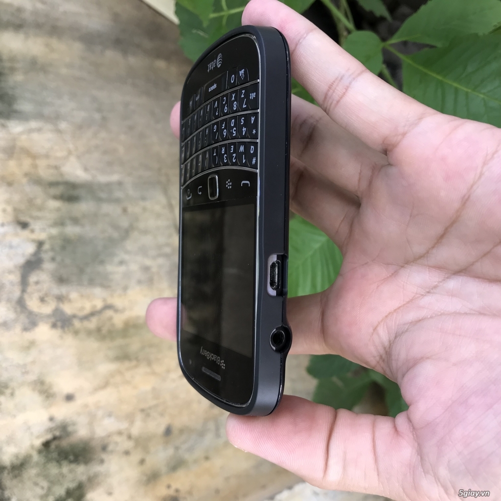 BlackBerry 9900, full bis,có camera,mới 99%,nguyên zin, BH 6 tháng - 5