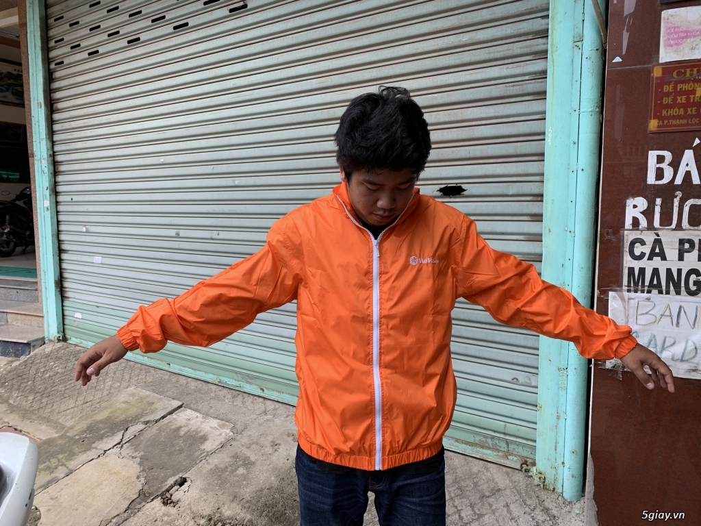 Lên 05 Áo khoác. ET 23h 04/9/19 - 1