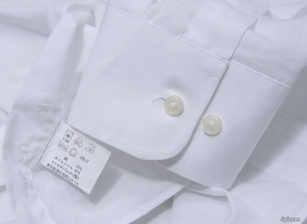 5 áo sơ mi trắng Japan chuẩn công sở mời anh em Bid khởi điểm 150k/ms ET 22h59' - 15/8/2019 - 18