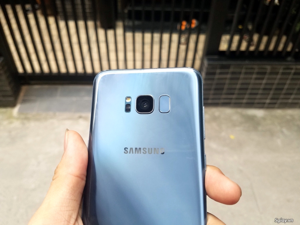 Điện thoại Samsung S8 Plus - Qua sử dụng zin 100% Tặng sạc cáp nhanh - 2