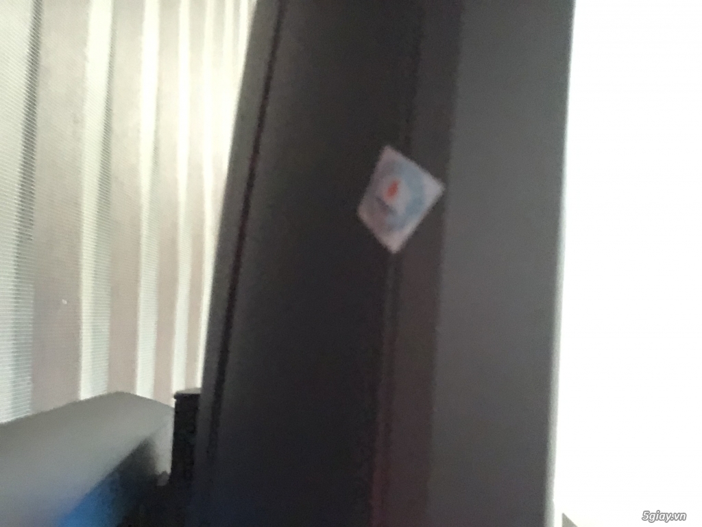 Màn hình ROG XG27VQ