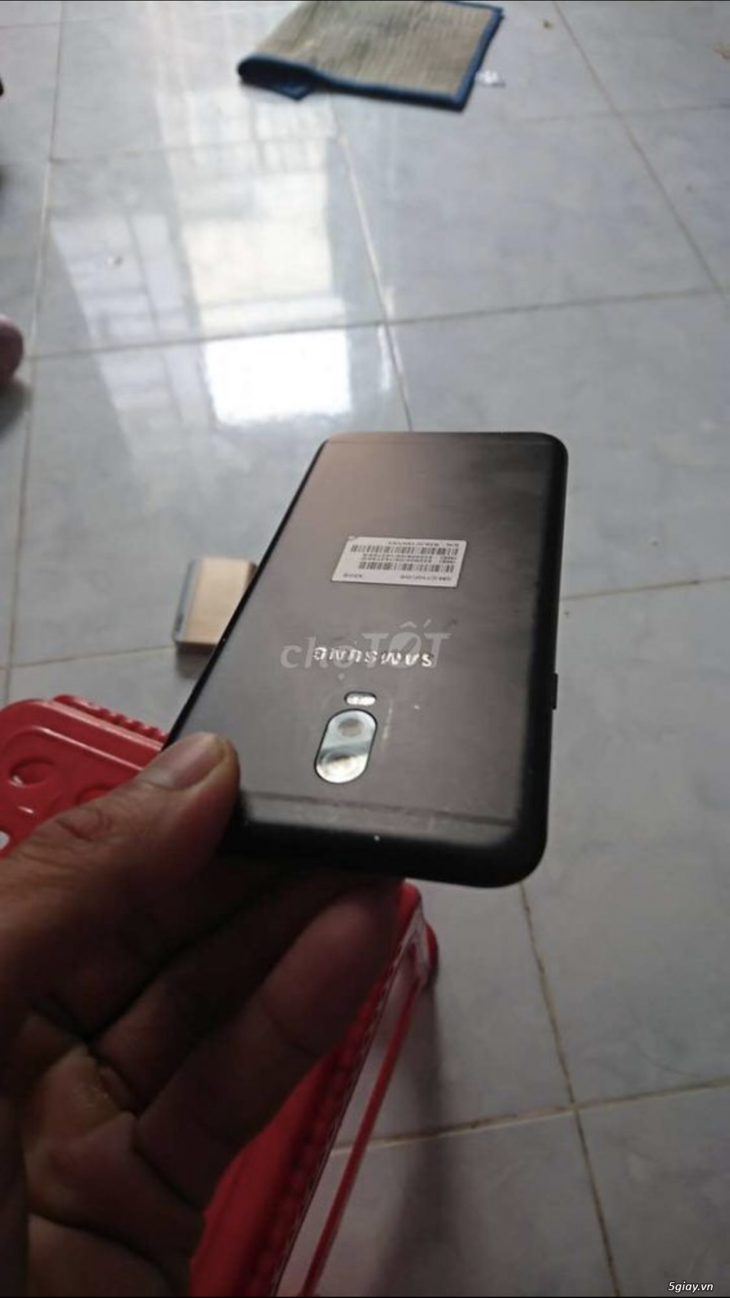 Samsung j7+ 2tr8 ra đi nhanh